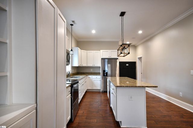 405 Hagood Street, Easley, SC 29640