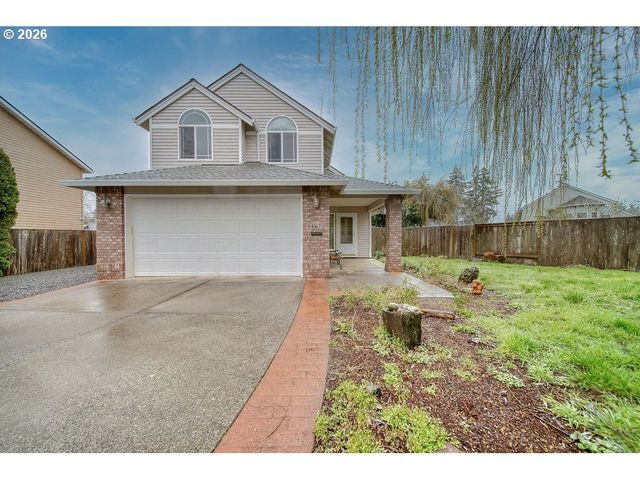 34672 CASCADE St, St Helens, OR 97051