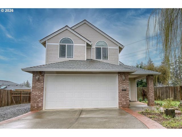 34672 CASCADE St, St Helens, OR 97051