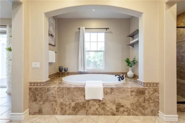 16626 Mosscreek, Tustin, CA 92782