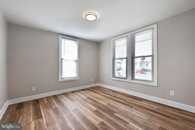 236 WINONA AVE, Holmes, PA 19043
