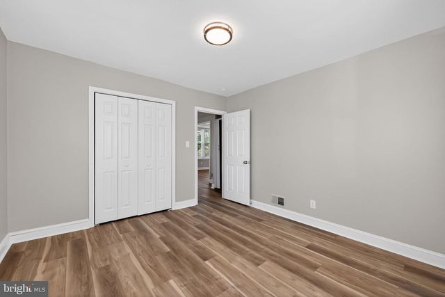 236 WINONA AVE, Holmes, PA 19043