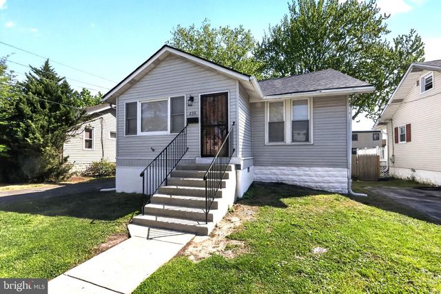 236 WINONA AVE, Holmes, PA 19043
