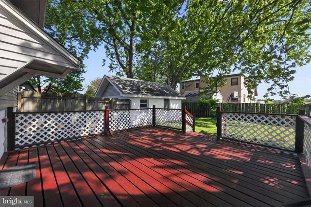 236 WINONA AVE, Holmes, PA 19043