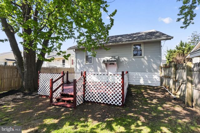 236 WINONA AVE, Holmes, PA 19043