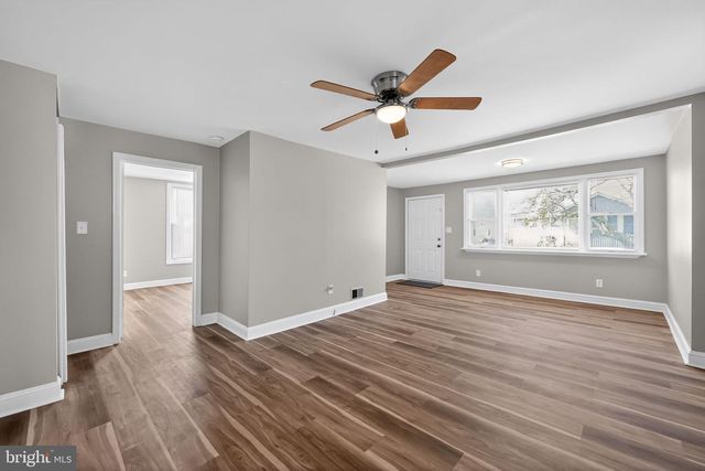 236 WINONA AVE, Holmes, PA 19043