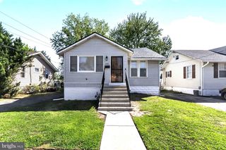 236 WINONA AVE, Holmes, PA 19043