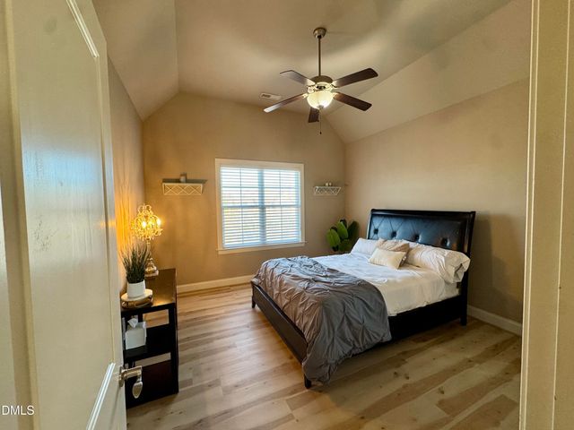 916 Shasta Daisy Drive, Wake Forest, NC 27587