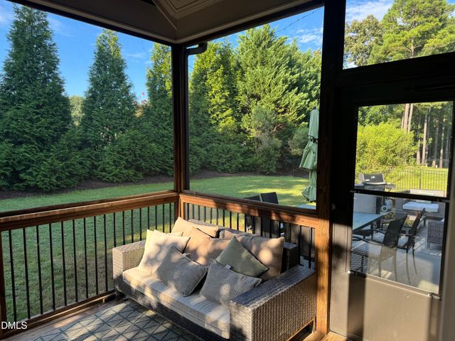 916 Shasta Daisy Drive, Wake Forest, NC 27587