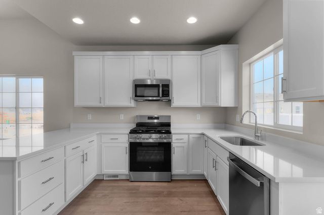 5640 N MALLARD DR, Stansbury Park, UT 84074