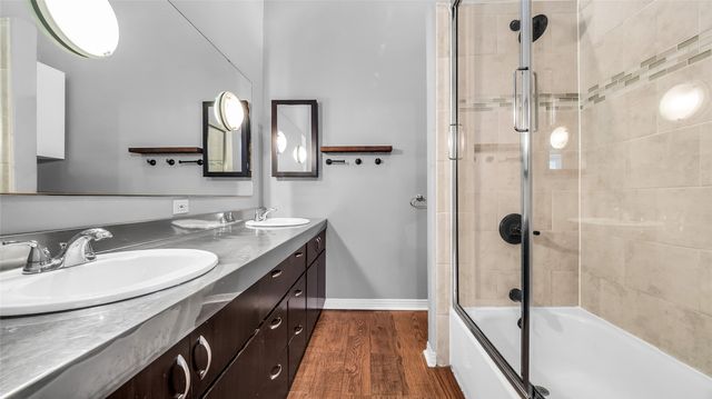 1528 W Day Street, Denison, TX 75020