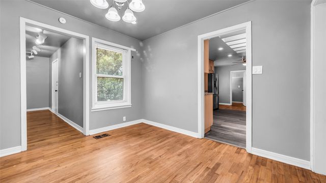 1528 W Day Street, Denison, TX 75020
