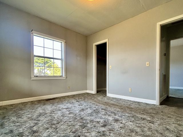 3754 Aedc Rd, Winchester, TN 37398