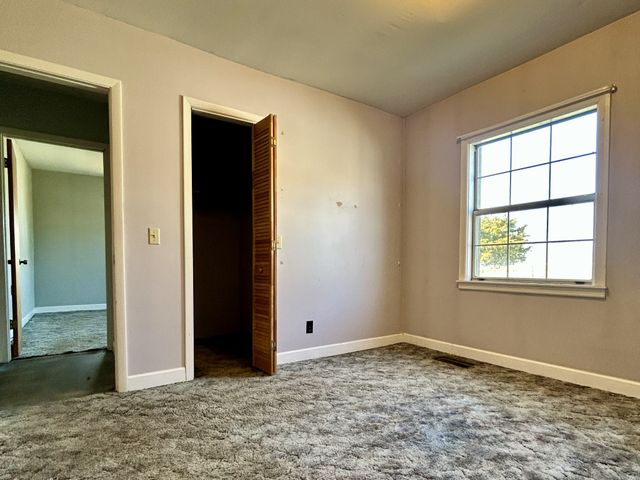 3754 Aedc Rd, Winchester, TN 37398