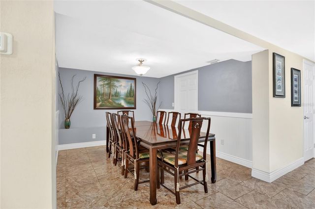 619 GATLIN AVENUE, Orlando, FL 32806