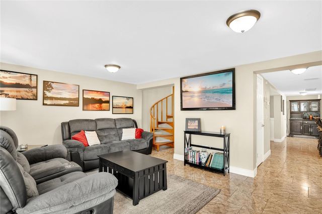 619 GATLIN AVENUE, Orlando, FL 32806