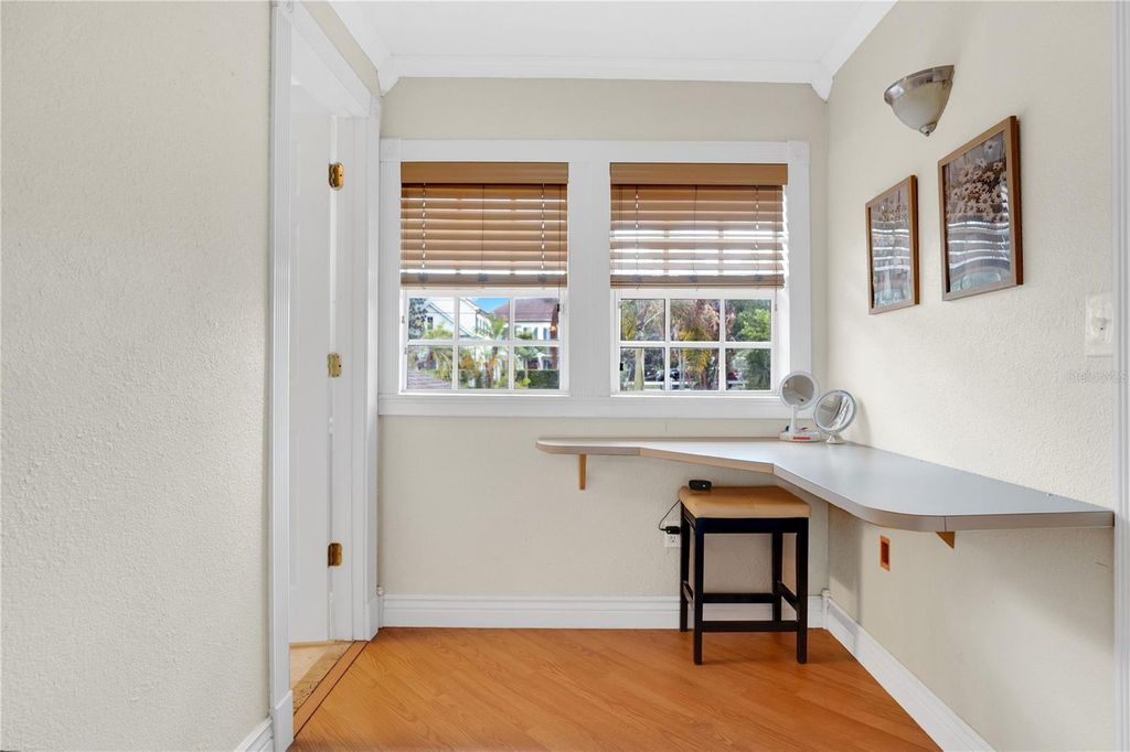 Image 22 of property listing at 619 GATLIN AVENUE, Orlando, FL 32806