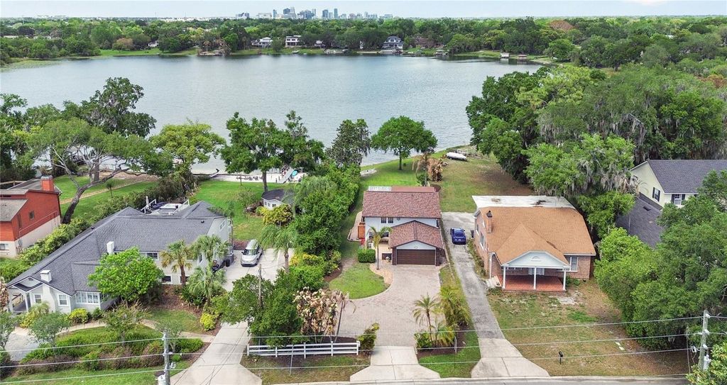 Image 45 of property listing at 619 GATLIN AVENUE, Orlando, FL 32806