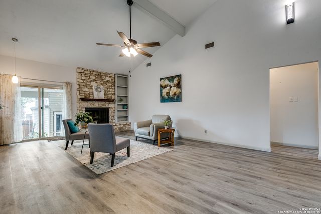 6500 Honey HL, San Antonio, TX 78229