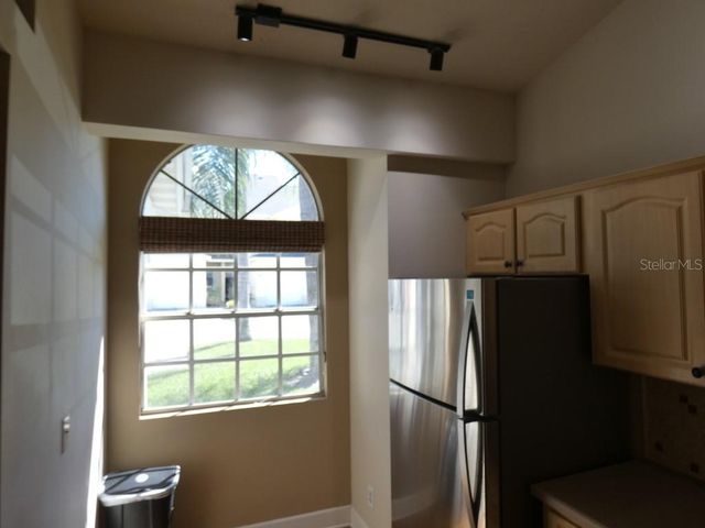 1050 STARKEY ROAD 405, Largo, FL 33771