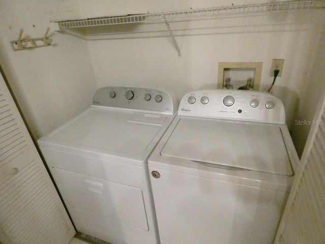 1050 STARKEY ROAD 405, Largo, FL 33771