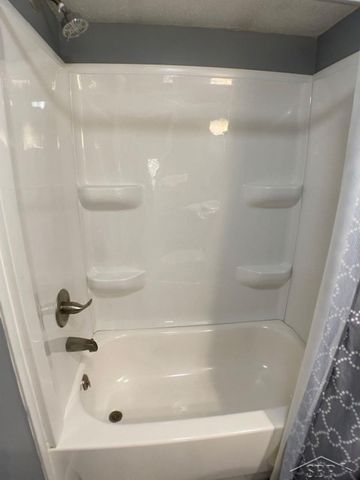 9926 Center Street, Reese, MI 48757