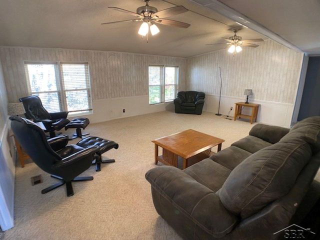 9926 Center Street, Reese, MI 48757