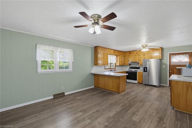 1130 Nc Highway 770, Mayodan, NC 27027