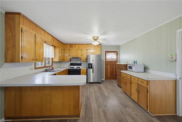 1130 Nc Highway 770, Mayodan, NC 27027