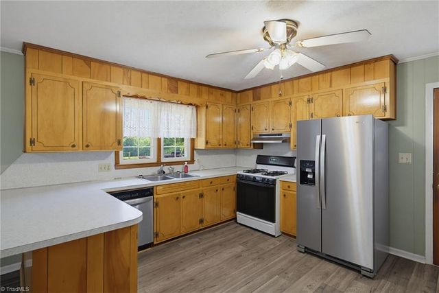 1130 Nc Highway 770, Mayodan, NC 27027