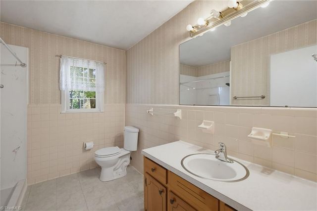 1130 Nc Highway 770, Mayodan, NC 27027