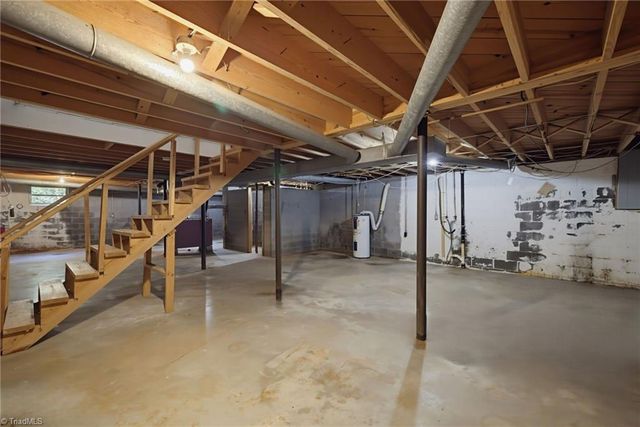 1130 Nc Highway 770, Mayodan, NC 27027