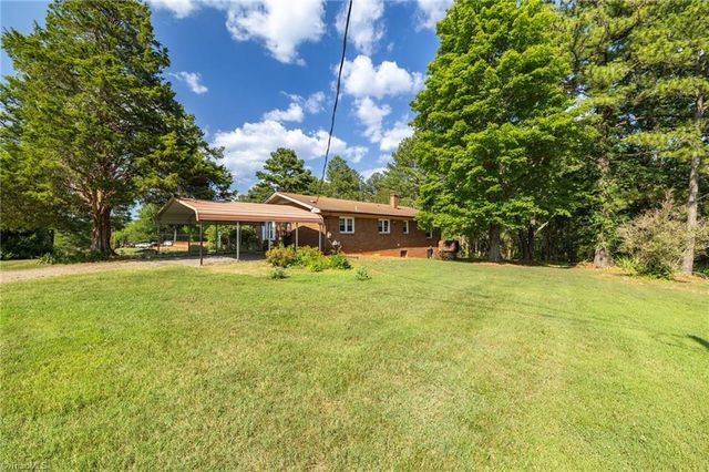 1130 Nc Highway 770, Mayodan, NC 27027