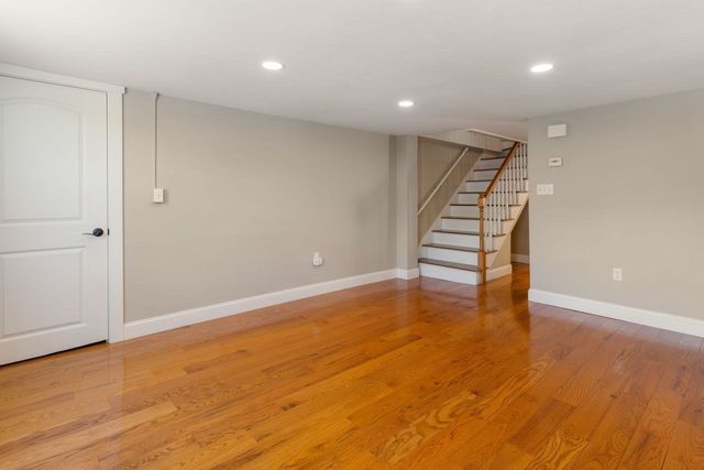 69 North St 69, Hingham, MA 02043
