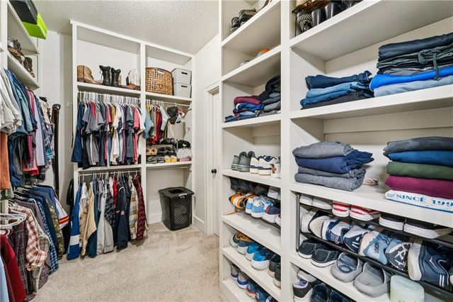 20136 W 224th Terrace, Spring Hill, KS 66083