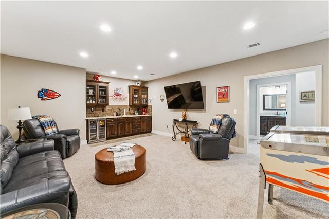 20136 W 224th Terrace, Spring Hill, KS 66083