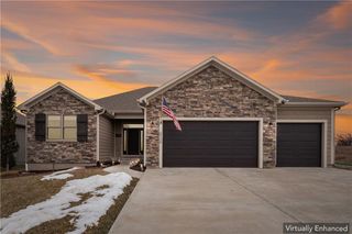 20136 W 224th Terrace, Spring Hill, KS 66083