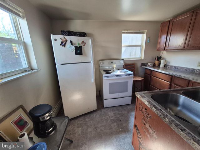 105 N 10TH ST, Reading, PA 19601