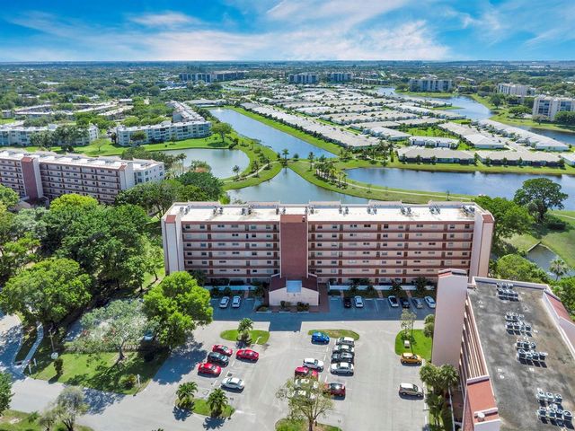 14575 Bonaire Boulevard 202, Delray Beach, FL 33446
