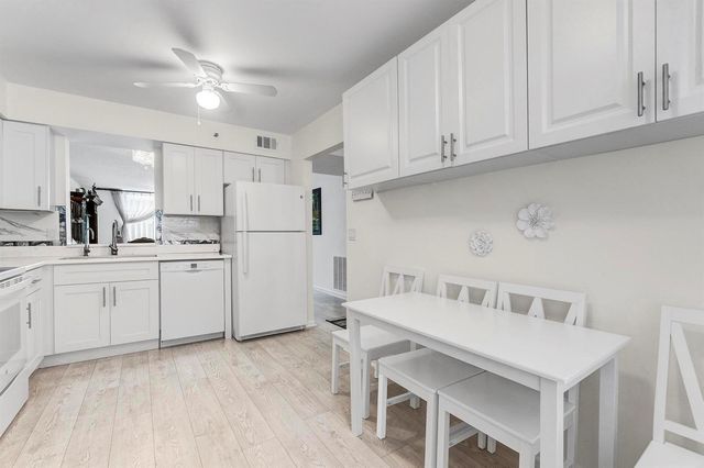 14575 Bonaire Boulevard 202, Delray Beach, FL 33446
