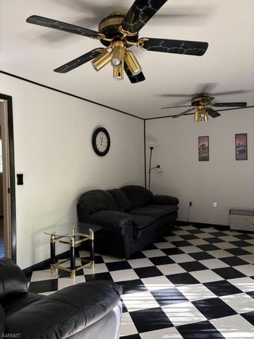 3 Sarno St, Woodbridge Twp., NJ 07067