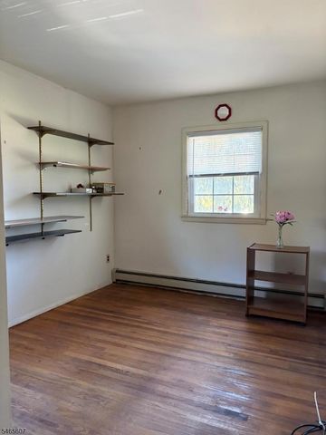 3 Sarno St, Woodbridge Twp., NJ 07067