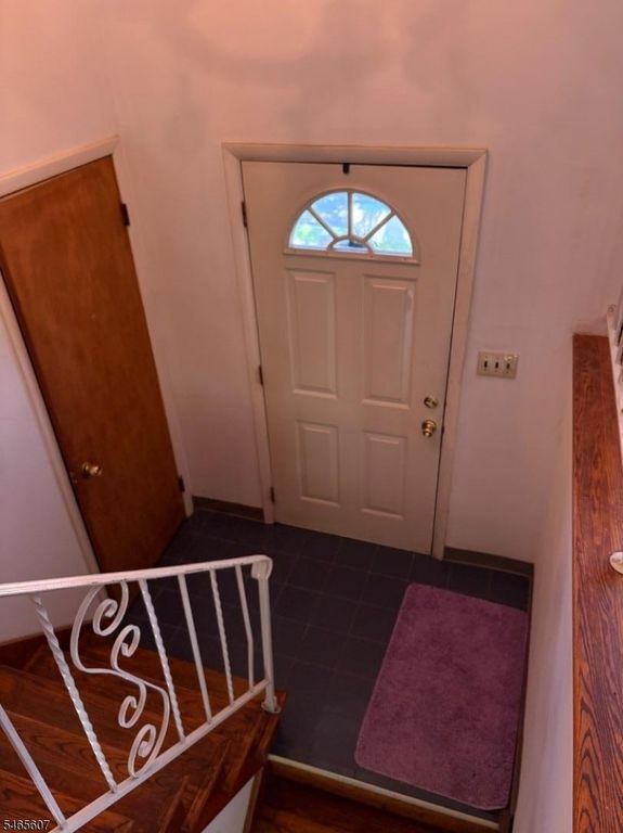 3 Sarno St, Woodbridge Twp., NJ 07067 — photo 3