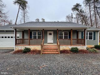 64 HEMLOCK LN, Mineral, VA 23117