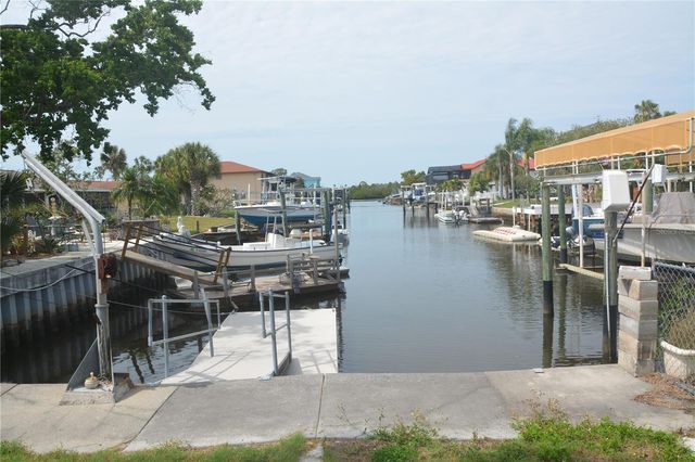 6101 SEABREEZE DRIVE, Port Richey, FL 34668