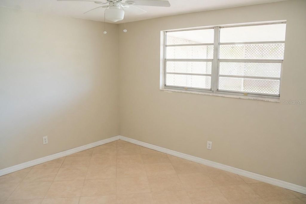 Image 15 of property listing at 6101 SEABREEZE DRIVE, Port Richey, FL 34668