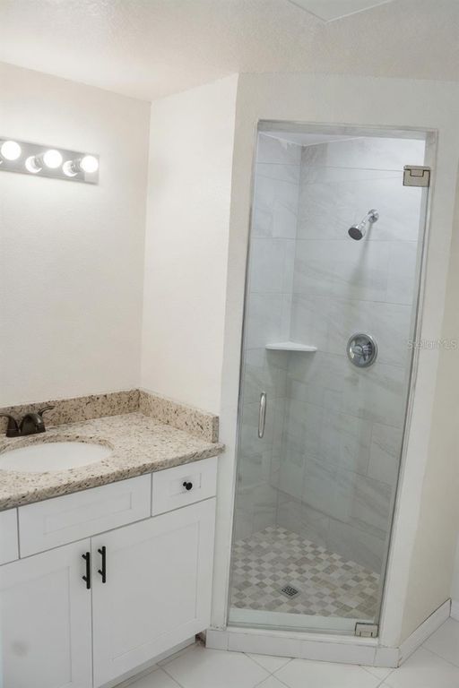 Image 18 of property listing at 6101 SEABREEZE DRIVE, Port Richey, FL 34668