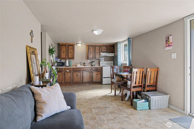 726 Methow Street, Wenatchee, WA 98801