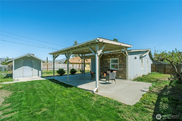 726 Methow Street, Wenatchee, WA 98801