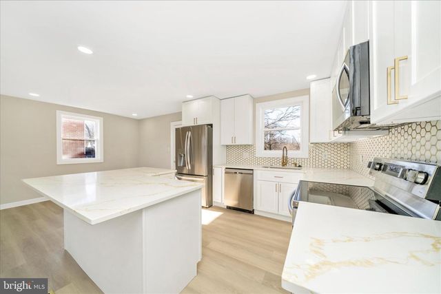 7103 LOCH RAVEN RD, Temple Hills, MD 20748